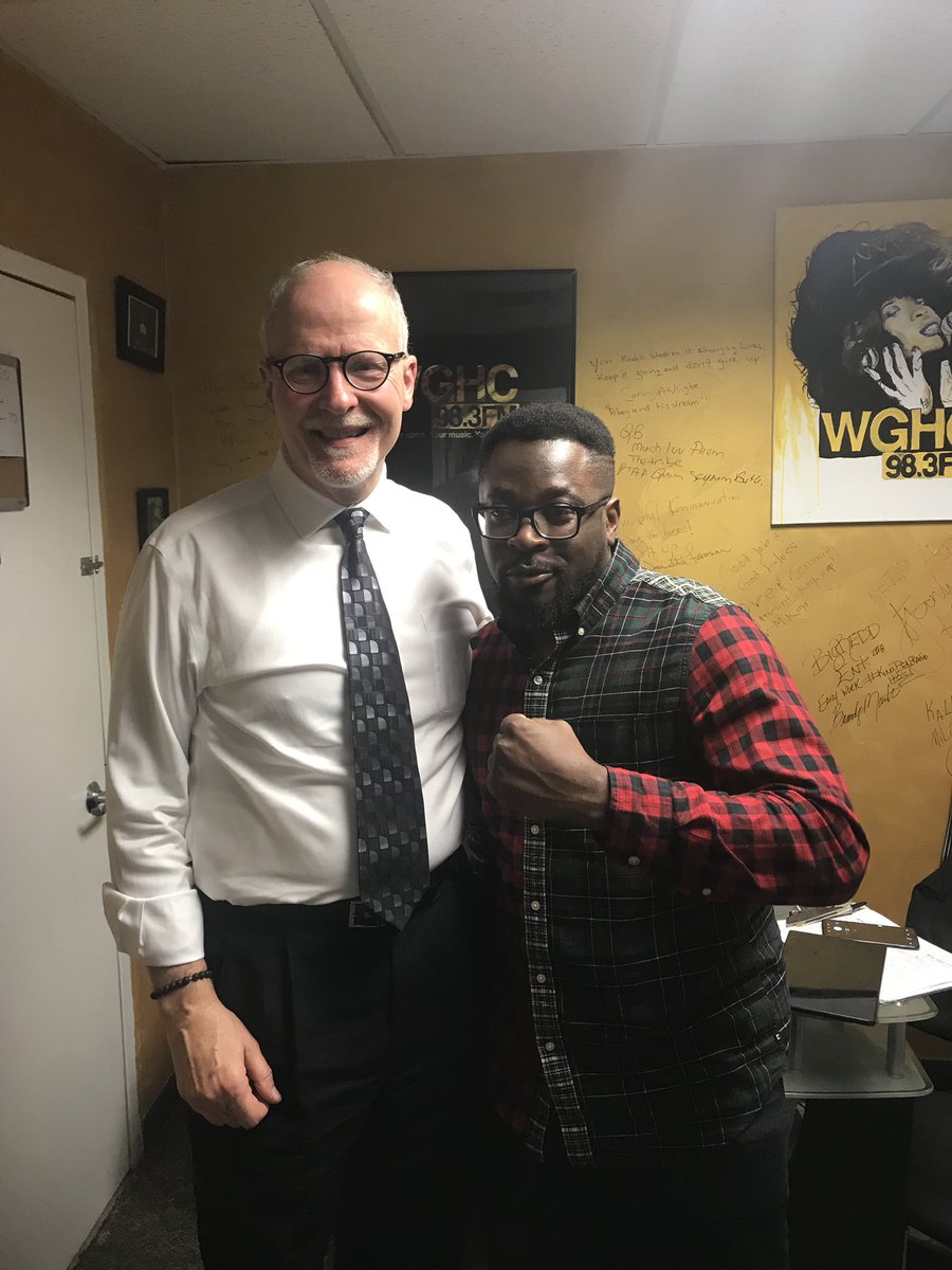 PaulVallas's tweet photo. I was happy to join #TheProgressiveMindsShow on @wghc983fm last night. As mayor, I will promote economic development and public safety for all #Chicago through long-term financial planning & sustainable solutions.
Read more on my website here: https://t.co/46yw4WX6gc. https://t.co/RMa3WR4mKj