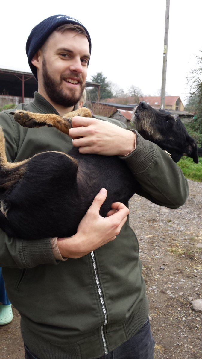 I2AGill's tweet photo. Nick Clements Change Coach for i2a with the positive people project enjoying Manor Farm what a softy @i2aguidance #positive https://t.co/bQ68t8FdDo