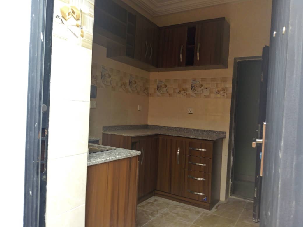 ayo_realtor's tweet photo. Beautiful 2bedroom apartment with adequate facilities in Ibadan.. 

Location: ajibode close to UI

rent: 250k

PLS RETWEET 🙏🙏 https://t.co/li2y3tf0ql