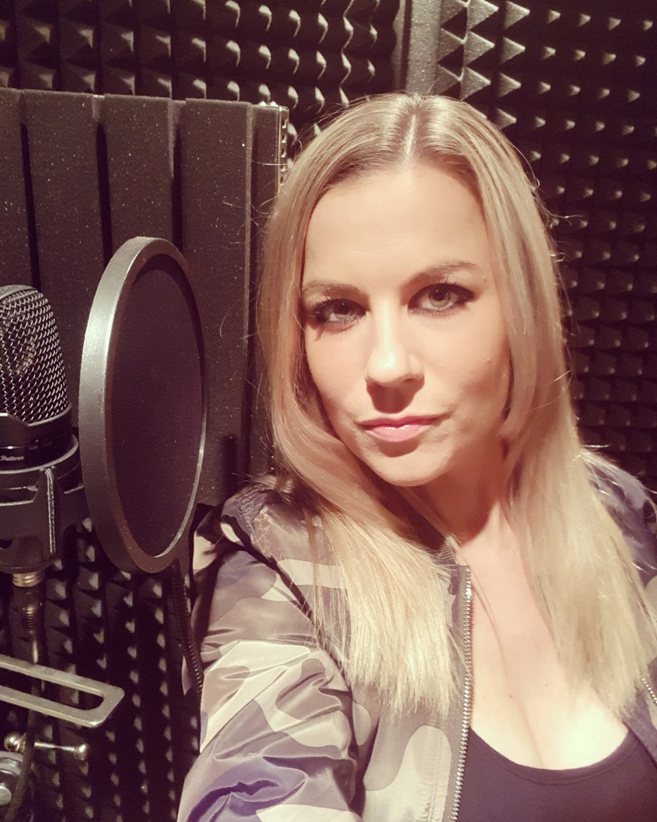 Doing what I love most! #love #music #vocals #voice #deepvoice #vocal #hardcore #hardstyle #uptempo #notimeforbullshit