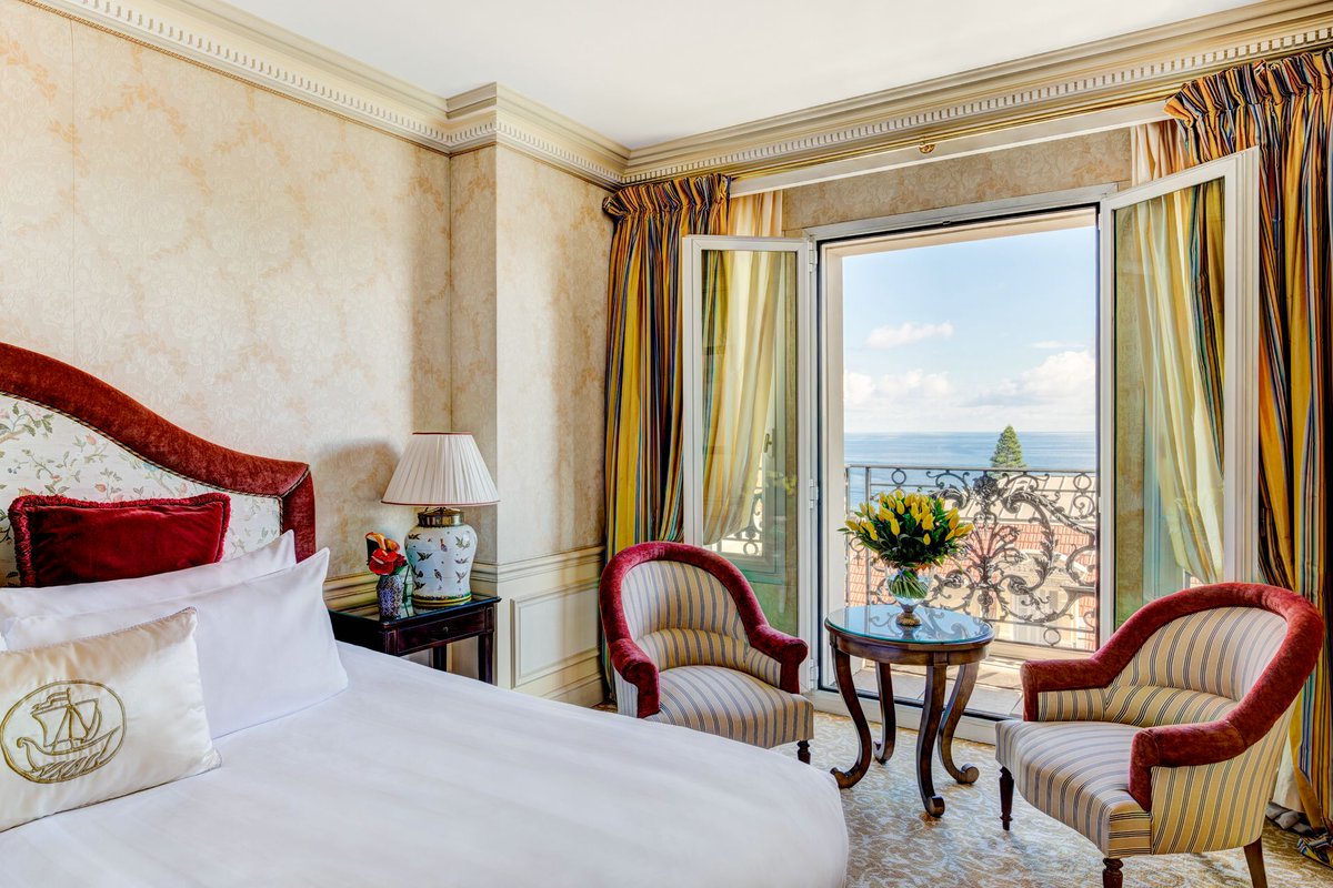 VisitCotedazur's tweet photo. Jusqu'au 25 novembre, profitez d’une semaine d’offres exclusives dans les plus beaux hôtels-spa #CotedAzurFrance ! Réservez nos offres #HappySpaDay dès 115 € par pers. (déjeuner inclus) + nos offres #HappySpaWeek pour 2 pers. à partir de 600 € sur : https://t.co/aU2Pn5lTnI https://t.co/JJX7LAfjgW