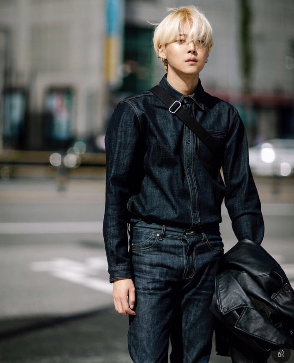 duckdive_street's tweet photo. STREET STYLE WITH DUCKDIVE 
MODEL:JOOWONDAE https://t.co/djjRaGRkPa