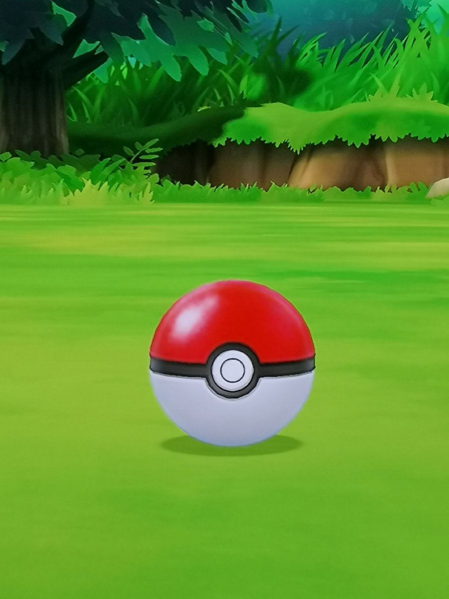 Sapphistar's tweet photo. Finally playing Let's GO Pikachu!!!! 💛💛💛💛

#pokemon #pokemongo #kanto #letsgopikachu https://t.co/IDXXSLSRqu