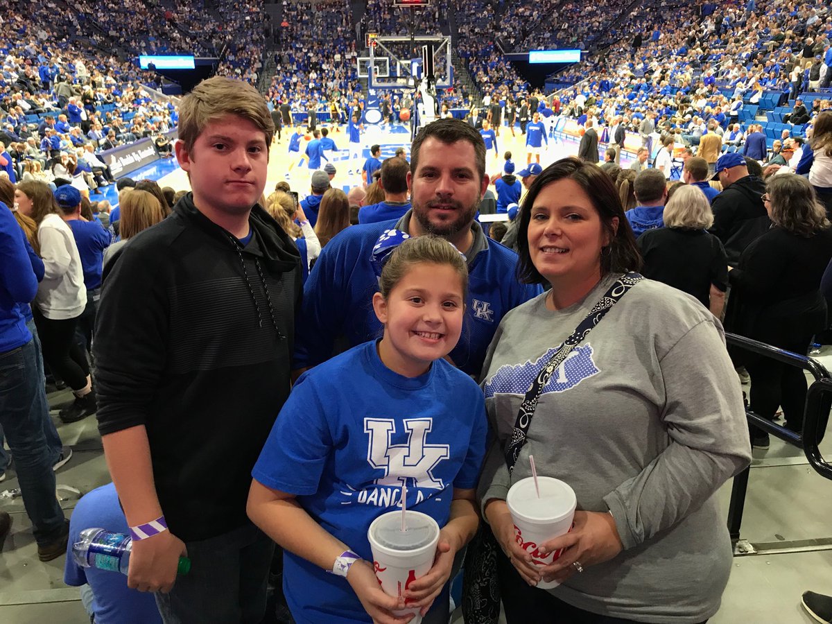 #WeAreUK