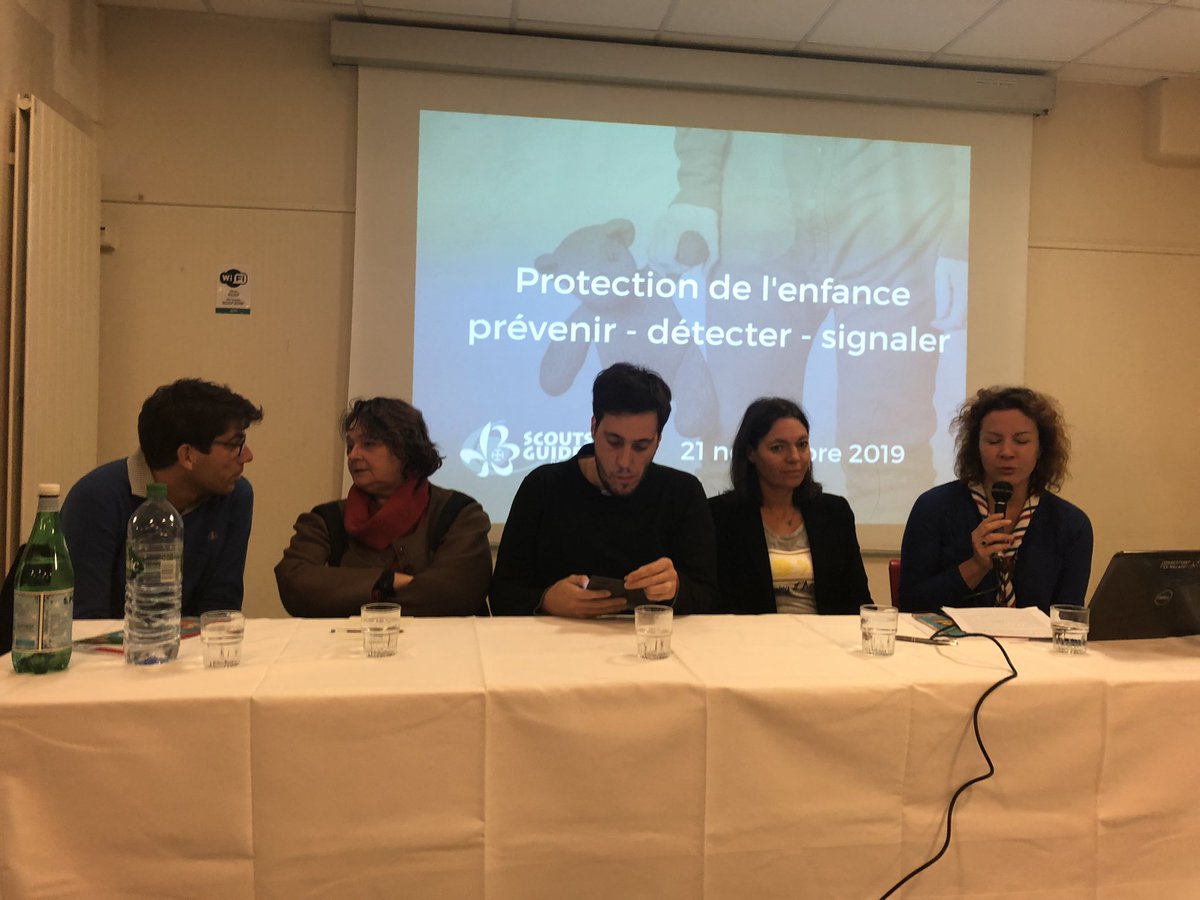 iacovellixavier's tweet photo. Soirée de la protection de l’enfance #prevenir #detecter #signaler organisée par @sgdf avec la VP du #CNPE @CreoffM et le VP de @lecese @Antoinedulin  en présence de @LyesLouffok et @DNiko https://t.co/27BgvTDtxM