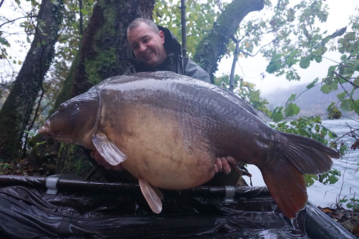 soniksports's tweet photo. Mahoosive catch submitted by Csรถrgล Tamรกs from Hungary - #properlump
Don't forget to submit your catch shots: media@soniksports.com
#Sonik #submit #yourpics #yourcatch #ourgear https://t.co/P99JeT6g9z