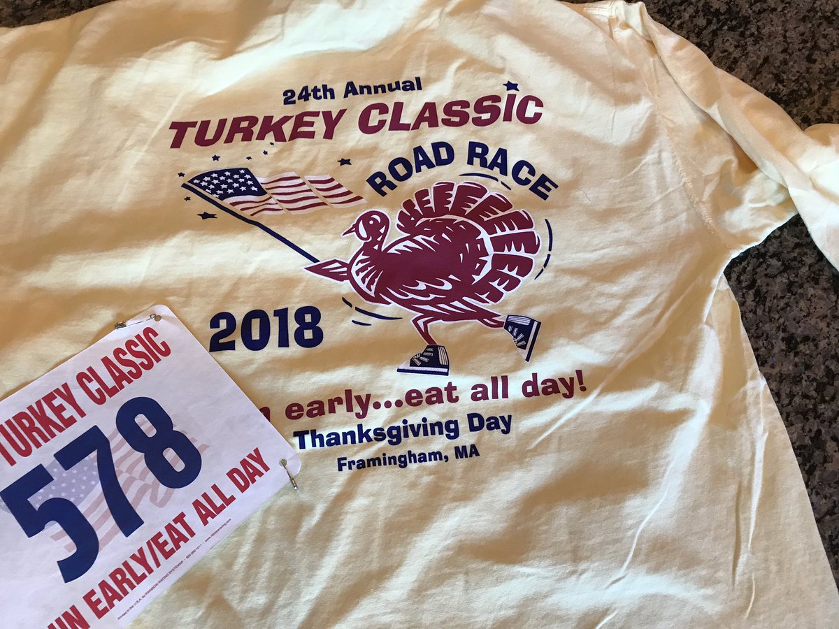 FramTeachAssoc's tweet photo. Who’s running, FTA?  Share your pix!! #turkeyclassic #framinghamturkeyclassic https://t.co/i6nS47n1qG