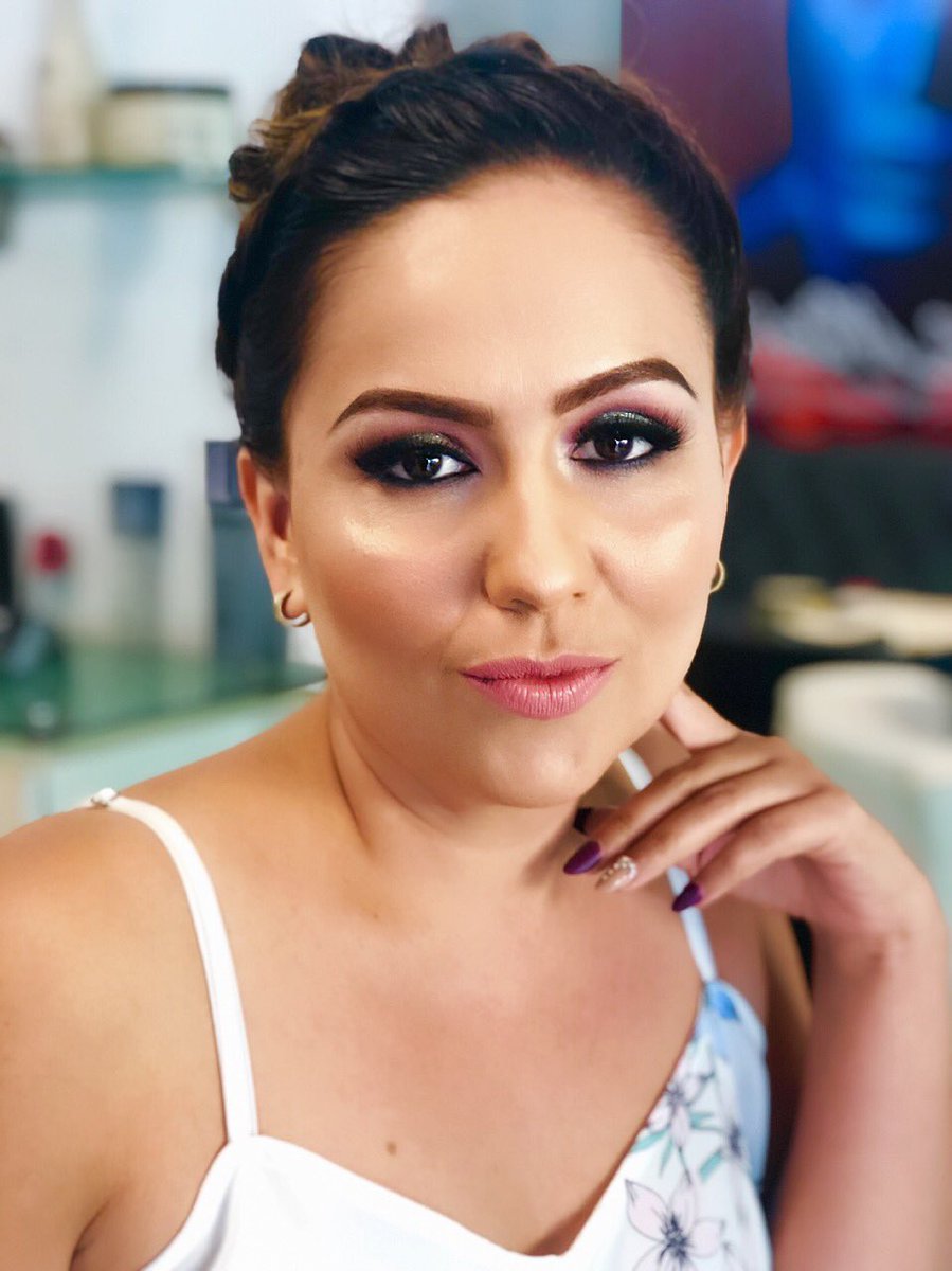 EdgarMichel18's tweet image. By edyy Michel #makeupartedyymichel #maccosmetics #UrbanDecay #Atelierparis#matt