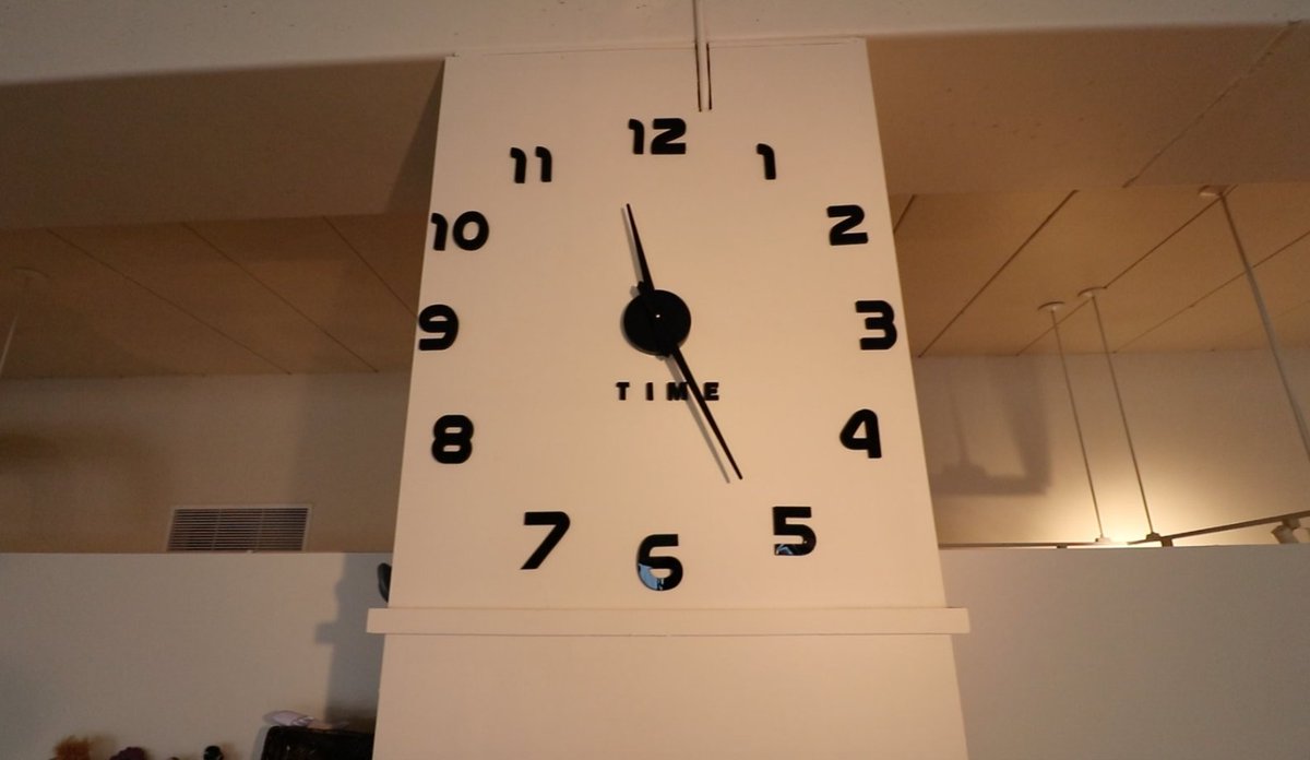 IkeuchiUSA's tweet photo. Our new clock on the wall says the building is coming along great!

#ikeuchUSA #ikeuchimove #progress https://t.co/2MNkFxIrpd