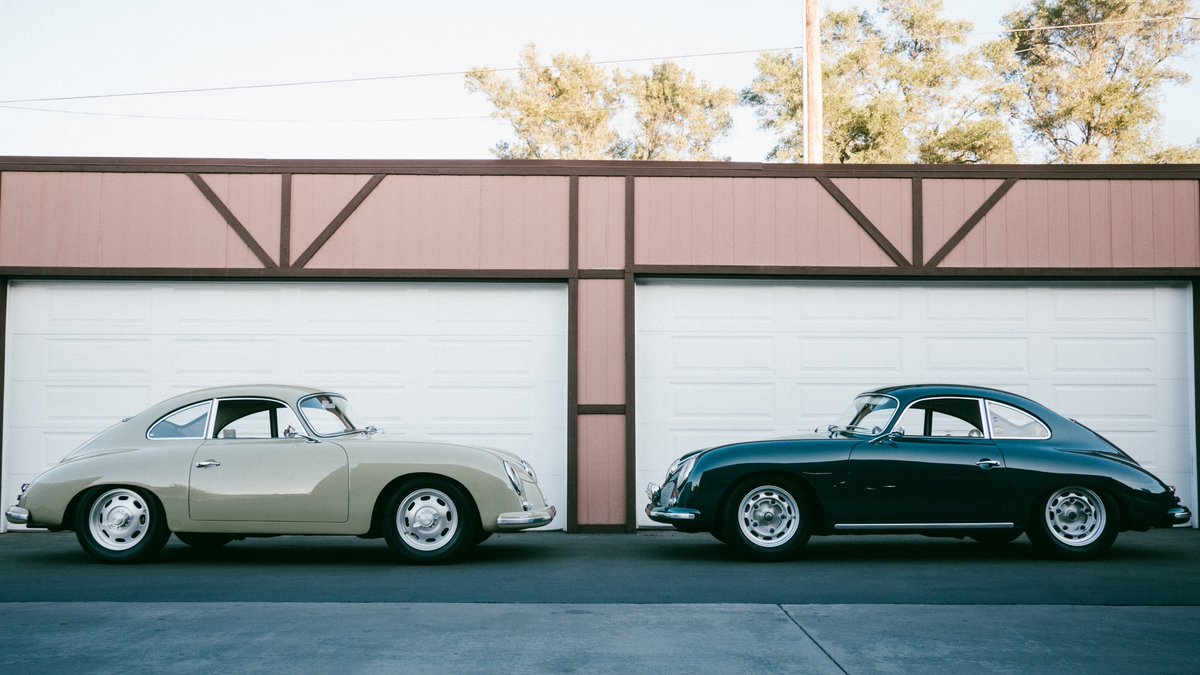 CPR_Classic's tweet photo. Double Trouble.
These two immaculate 1959 Porsche 356A Outlaws are currently residing in our stables!
.
.
.
#cprclassic #porsche #356 #356outlaw #porsche356 #onlyfromcpr #classiccars #classiccarsworld #thegoodlife #carsofinstagram #oldtimer #carlifestyle #sandiego https://t.co/oW8ihfK3Sb