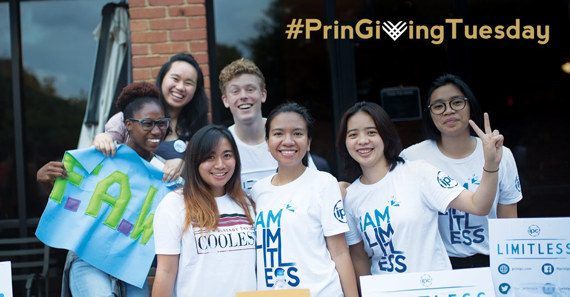 PrinCollege's tweet photo. “Principia is my home away from home. I went from having just my immediate family in Indonesia to my friends at Principia who are now my family, too. I am very grateful that I get to meet such amazing people through Principia.” —Jenita Arini (C’19)
#pringivingtuesday https://t.co/1U4XvO1sBE
