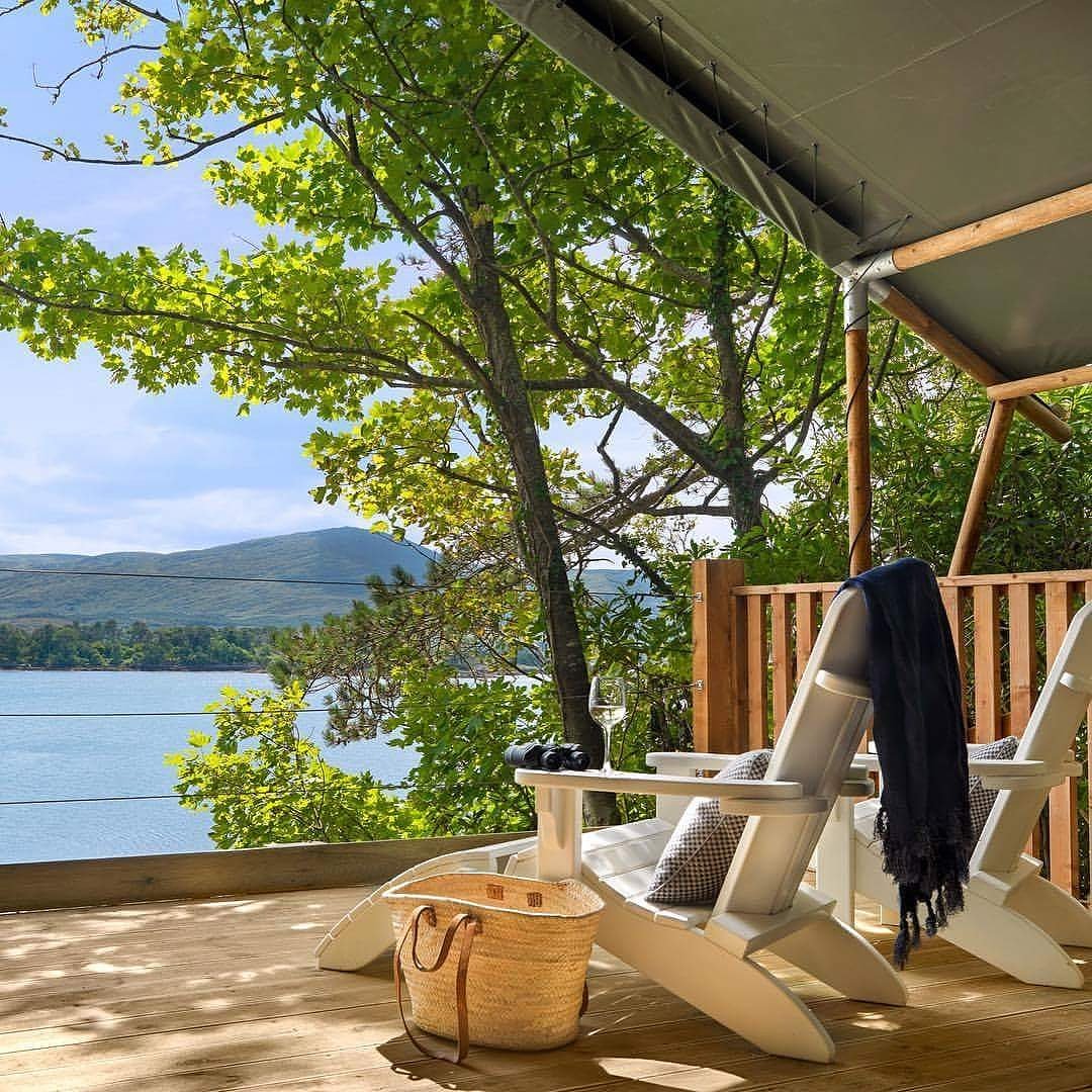 dromquinna's tweet photo. Thrilled that The Hideaway @dromquinna is one of @IrelandBlueBook new members #BlueBookLaunch https://t.co/DhY0G5AdXM