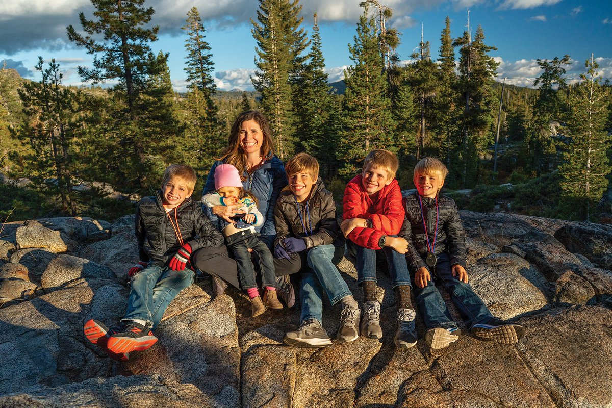 BackpackerMag's tweet photo. "Life is easier in the woods. It just is." We couldn't agree with Autumn Cullen more. That's why we joined forces with Merrell to make sure it stays easy—and her kids stay dry and warm—for years to come. Thank you for inspiring us, Autumn. https://t.co/yJyuoZSEAr #MerrellMagic https://t.co/FXuSUAgJVi