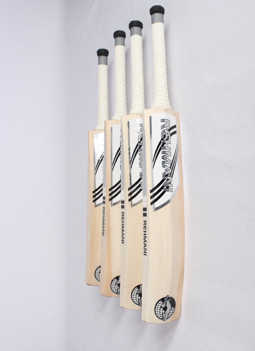 rehmanisports's tweet photo. Introducing to you our new Rehmani Sword Range for 2019, Stunning Gloss White stickers combined with Chrome and Black for a pure elegant finish. With our first quarter of 150 Bats already in stock come and chose your new weapon for 2019. #Players #Edtion #Sword 🗡🗡💥 https://t.co/ThXQGqdh8j