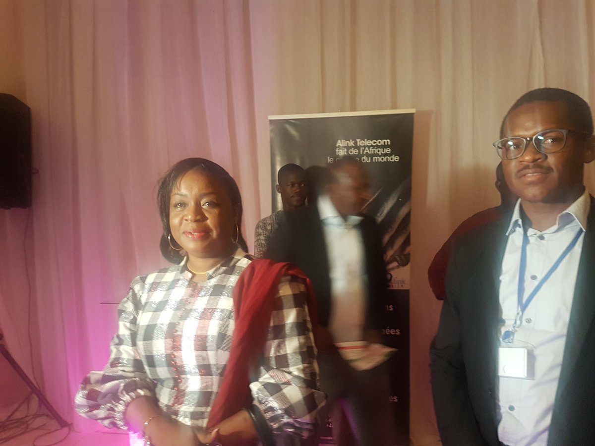 KindoB's tweet photo. Soirée networking. Arrivée de la ministre @sanonhadja. @rodriguetwit 
#SNI2018 #Burkina #lwili https://t.co/eX0ORQvHDl