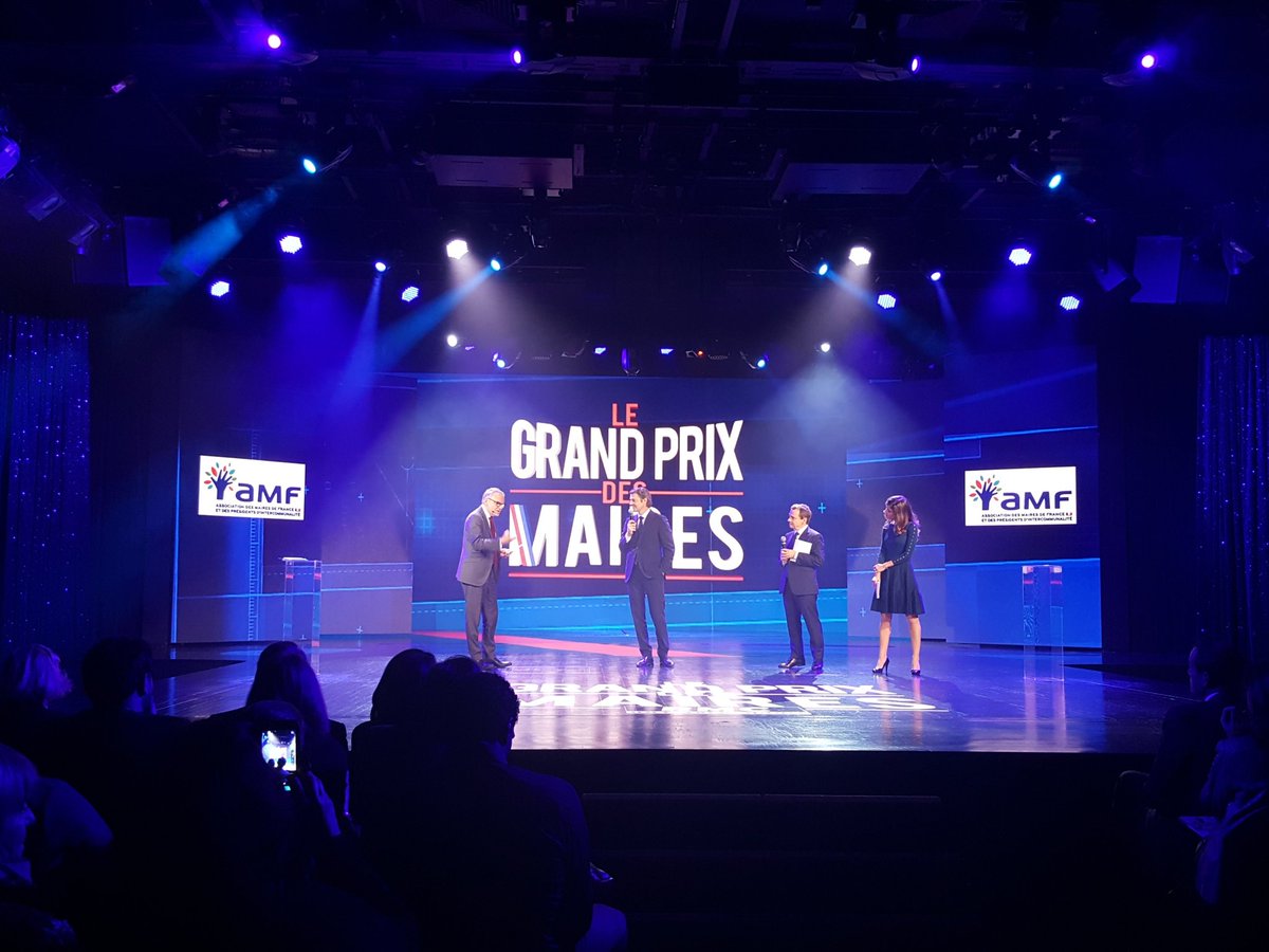 #GPMaires 🏆💪🇫🇷
<a href="/francoisbaroin/">François Baroin</a> est ce soir avec nous pour cette superbe cérémonie !