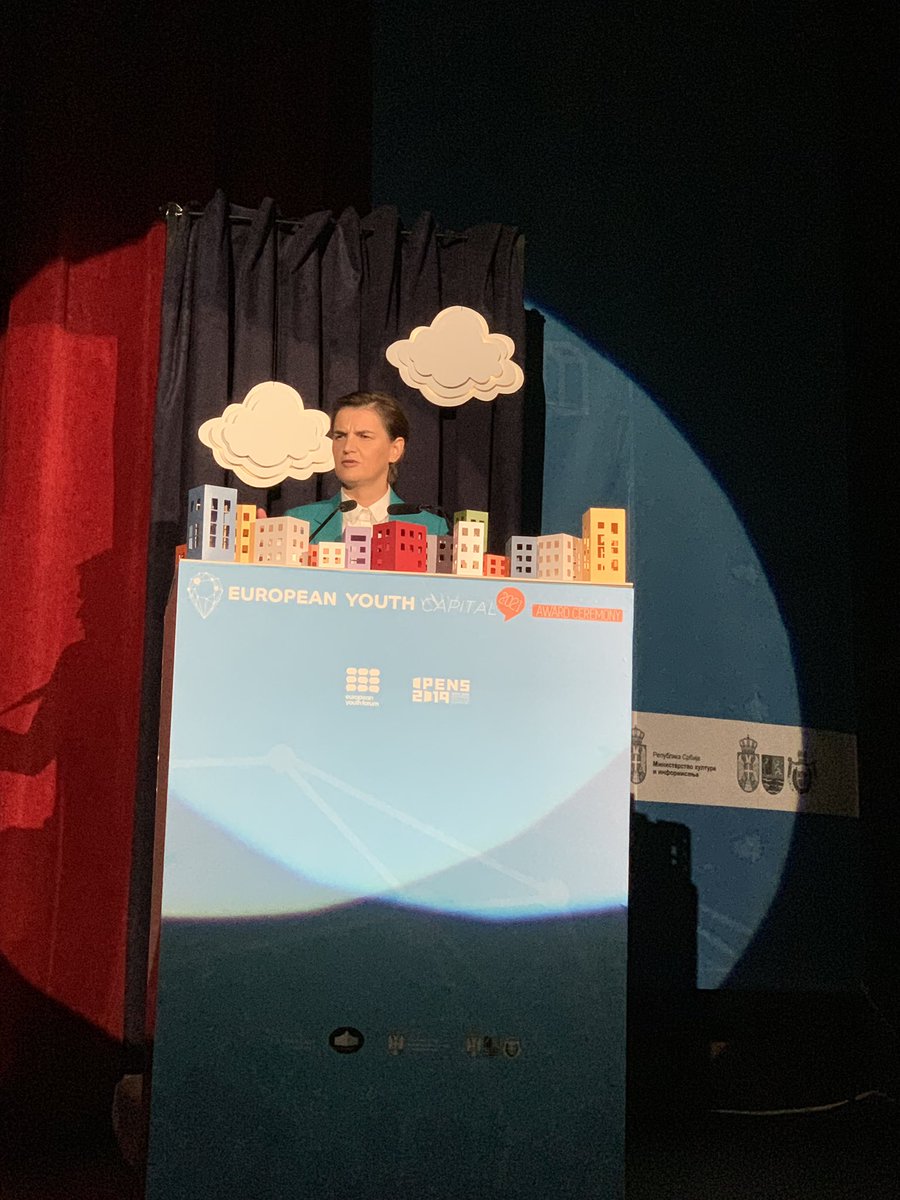 LuisAlvaradoMa's tweet image. Prime Minister of Serbia @anabrnabic  joins us at @Youth_Forum ‘s 13th European Youth Capital Award Ceremony hosted by @opens2019 2019 Youth Capital Novi Sad. Young talents, #youthrights, youth organizations and cities in 🇷🇸  reinventing themselves putting youth at core #youthup