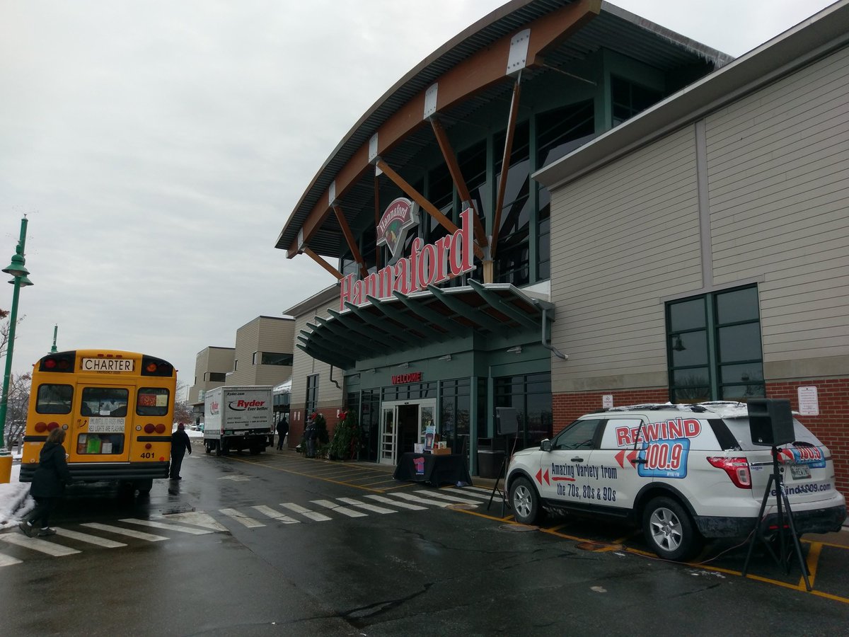 Custom_Coach's tweet photo. Stuff the Bus was a success. Your support provided 134,960 pounds of food for Preble Street. Thank you for your help.
#stuffthebus #schoolbus #fooddrive #charity #givingback #maine #customcoach #fooddrive #PRG #janetmills @PrebleStreet @Rewind_1009 @Hannaford https://t.co/d2xpWF5s0W