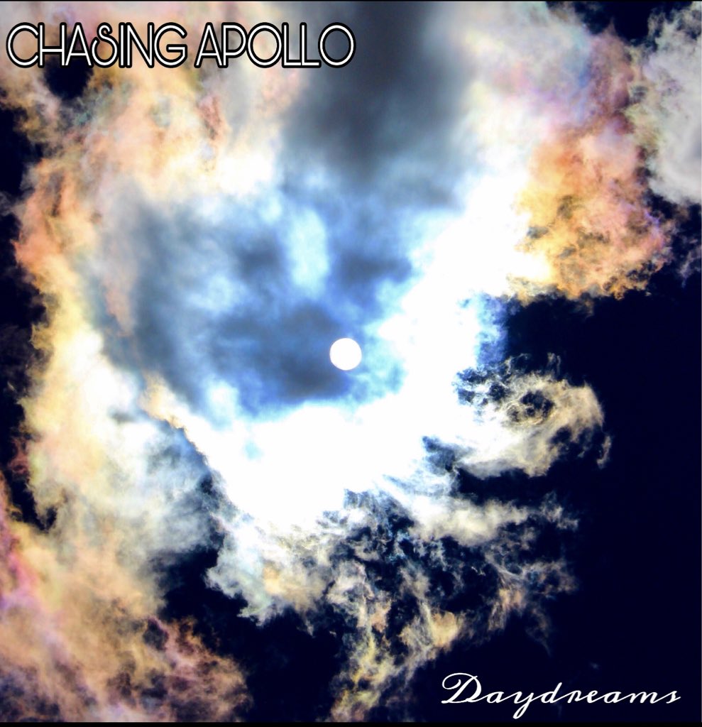 ChasingApolloUS's tweet image. Download “Daydreams” now through any music distributor.👇🏻🎶