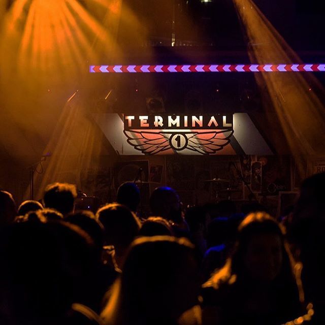 ClubTerminal1's tweet photo. What’s your next destination? #clubterminal #clubterminal1 #clubbing #sofiabulgaria #nightout #nightlife #wednesday #party #oldschool #retro #djset #live #livemusic https://t.co/IPOjF2YCNT