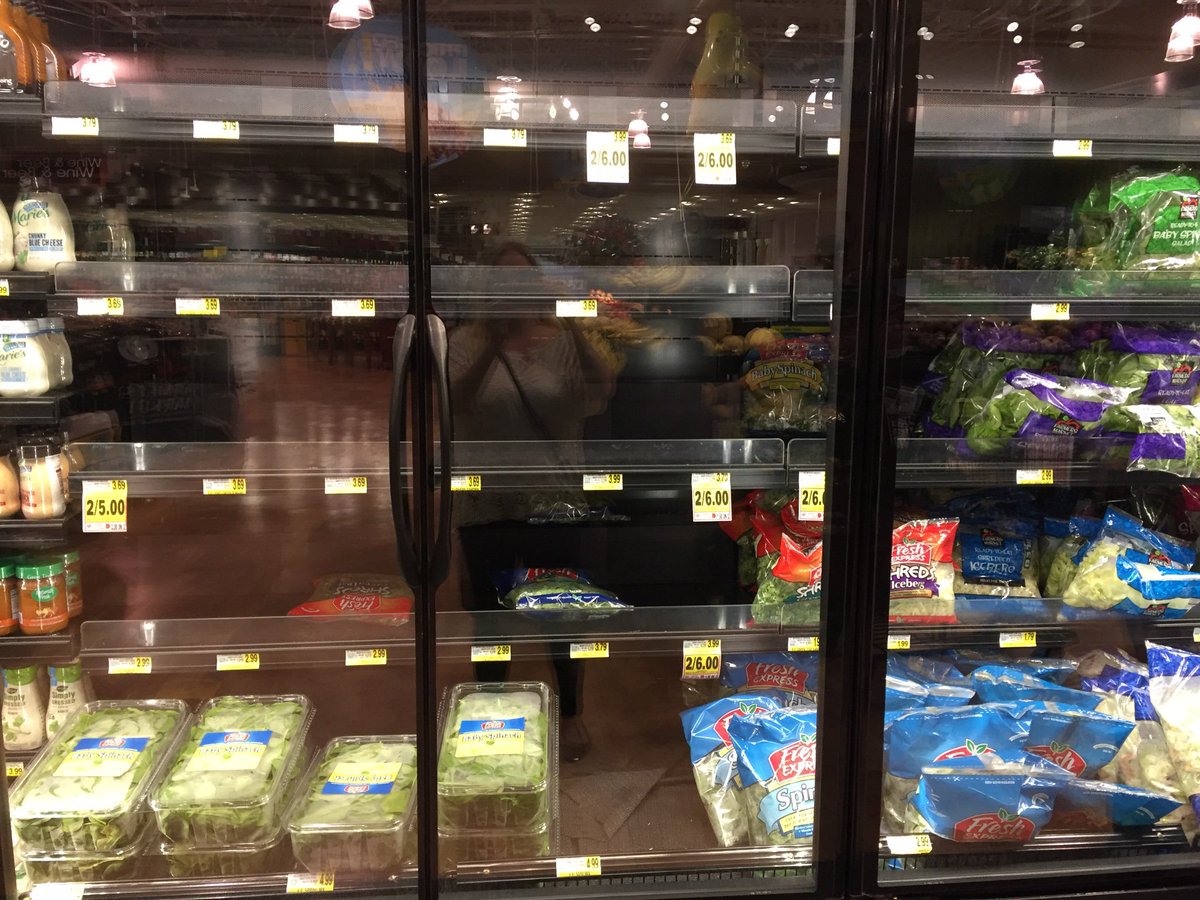 JennyABCNews4's tweet photo. Lettuce all calm down!  Harris Teeter Folly Beach removed all offending romaine. #chsnews https://t.co/PQQvITZvqU