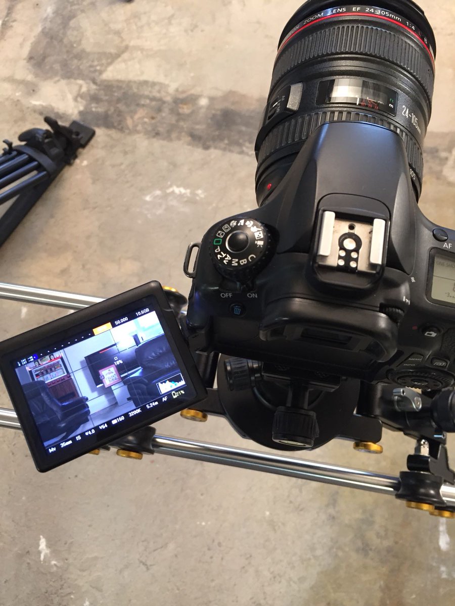 TootboxM's tweet photo. The Tootbox Media office is currently undergoing a makeover to entertain our viewers with new content! We can't wait to share our plans with you, just wait on it!
#tootboxmeadia #media #photography #videography #creativecontent #newcontent #setcomingsoon #tellafriendtotellafriend https://t.co/ggdfgE0Djt