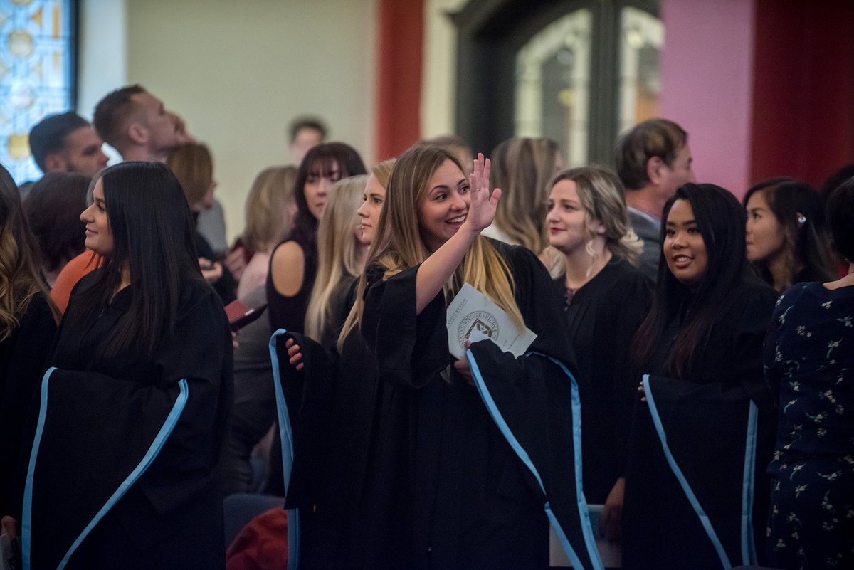 QueensEduc's tweet photo. Congratulations to all #QueensEduc graduates from our PhD, M.Ed., PME, GDPI, B.Ed. and Dip.Ed. that we celebrated on November 15th at our Fall Convocation Ceremony. See all the photos at https://t.co/NGr1oJfl9X #QGrad18 #queensu @queensualumni https://t.co/oV988luF1E