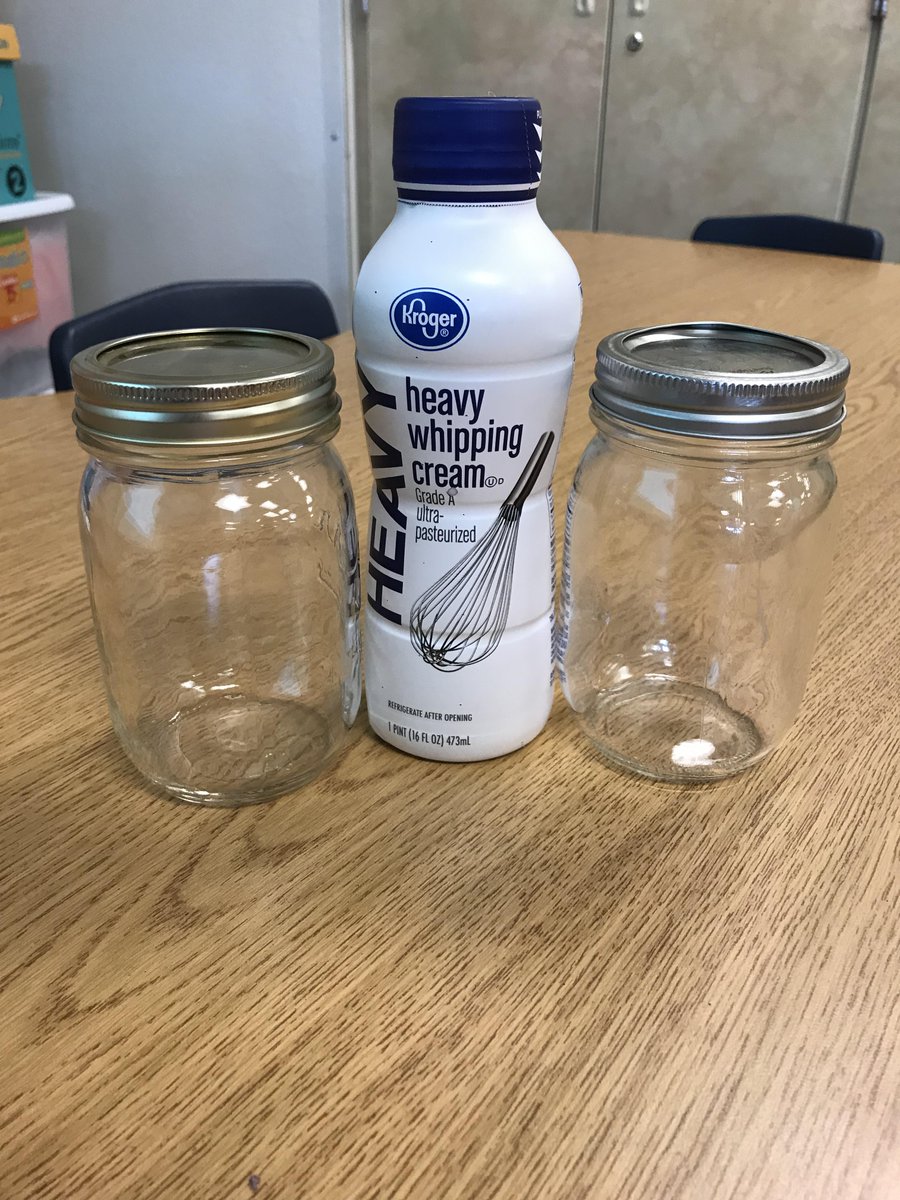 Hancock_Heat's tweet image. First graders in Ms. Hartwig&apos;s class churned butter for part of their Pilgrim Day!  #funinfirst #thankfulforlearning #shakeitup #ThanksgivingWeek @ChandlerUnified