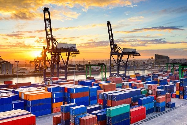 thecloudstreet's tweet photo. Great case for how Network Slicing directly answers the challenges for Industry 4.0 and factory and harbor automation with great insider perspectives. A must read if it's your thing https://t.co/v7IXe33LF0 #5G #4G #Networkslicing #getslicing #industry40 https://t.co/1CkmoDZ0FY