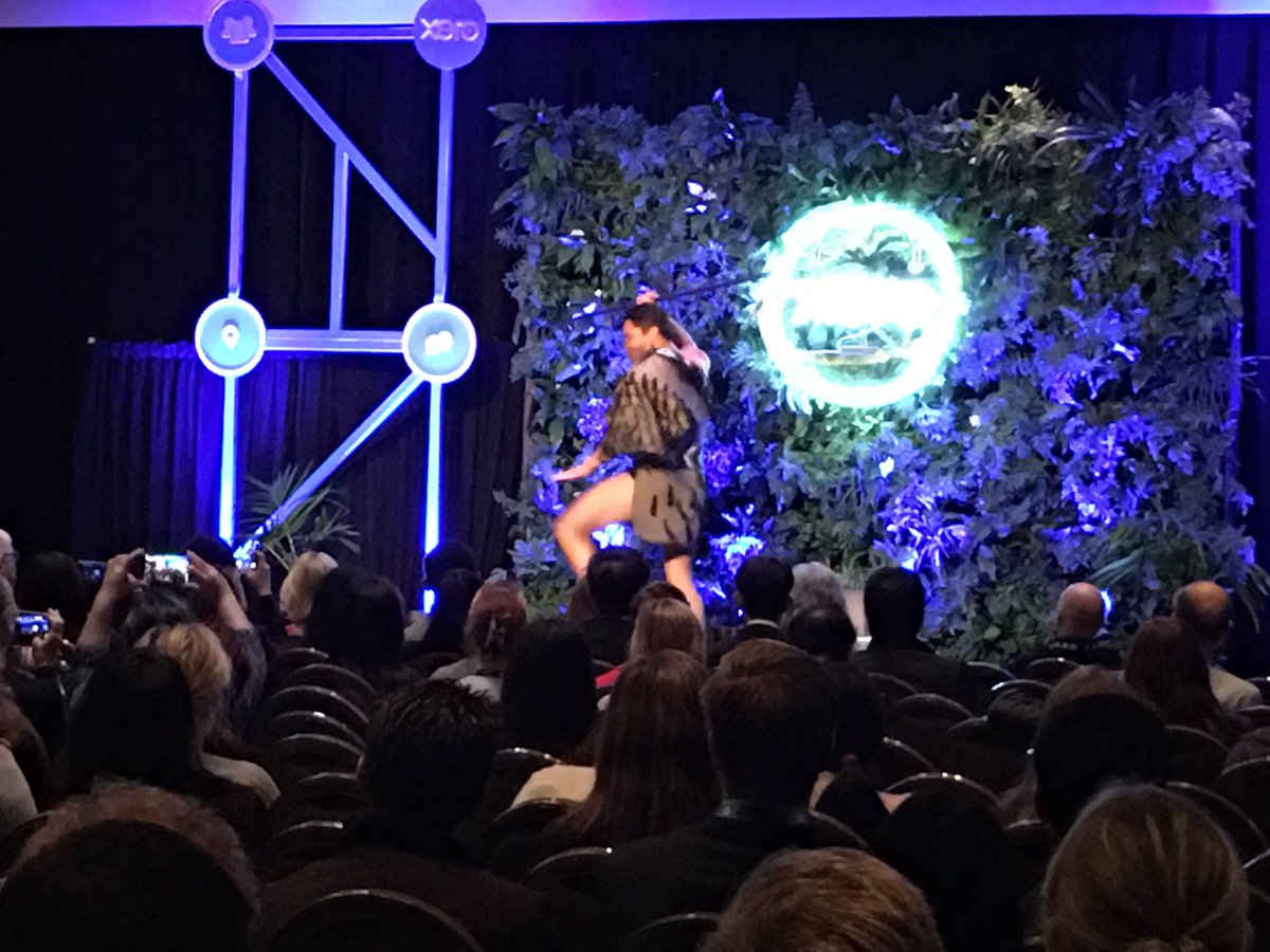 BealeLiz's tweet photo. WOW a full house @ Auckland Central #xeroroadshow - a special KapaHaka welcome https://t.co/DOGknN3GDO