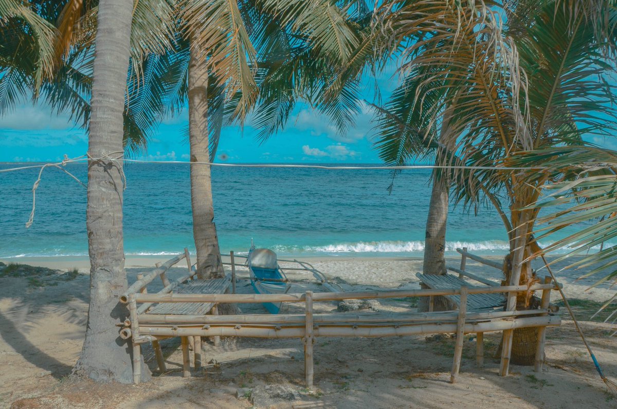 Deenree's tweet photo. Bantayan ‘18. https://t.co/GQsYnzSKMP