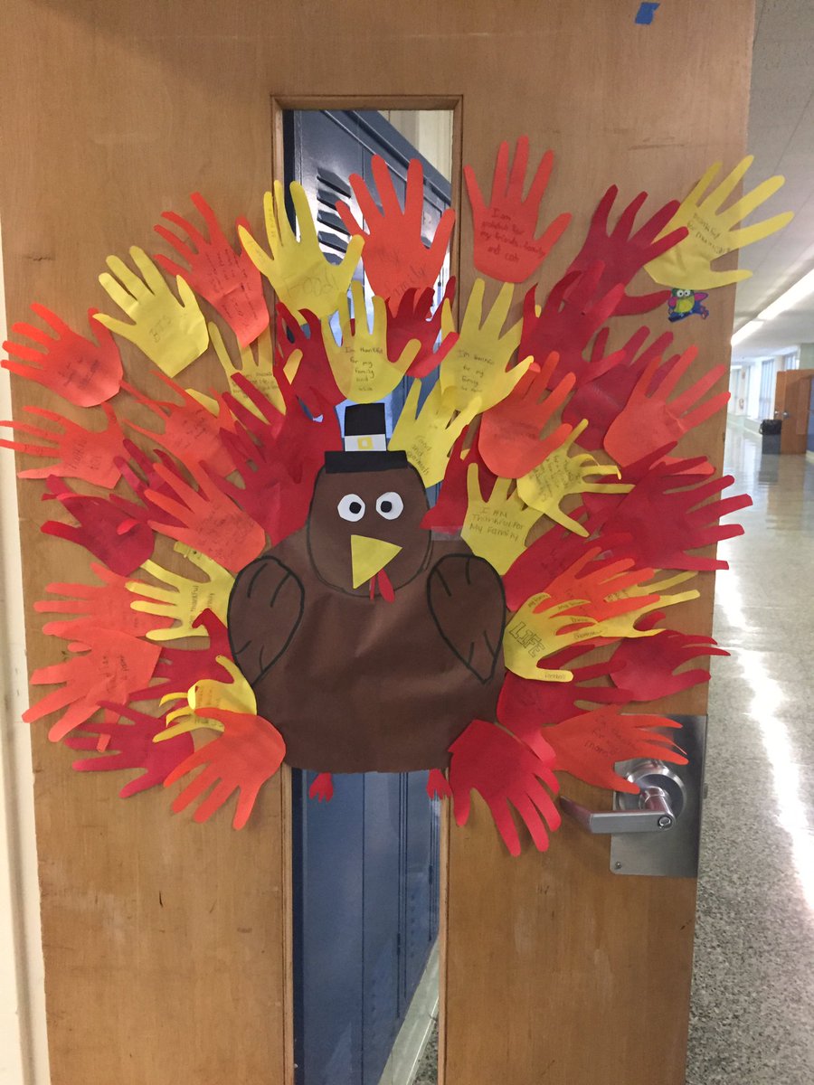 PCSDHistory's tweet image. Things that we are thankful for! #historyrocks #mystidentsrock #parmaproud