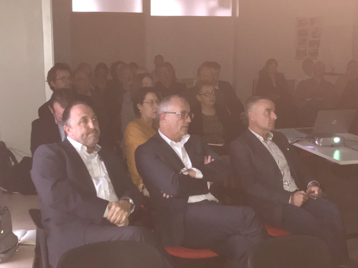 pascal_bowman's tweet photo. Cepac Alpes Managers et Équipe DDER en action autour de  l’expérience client et de l’expérience collaborateur gage d’une satisfaction client optimisée.Merci à Thierry Gonzales@cepac et ses équipes de leur soutien ainsi qu’à celle d’Aline Moreau@cepac pour la couverture du jour. https://t.co/JXI028CTqF