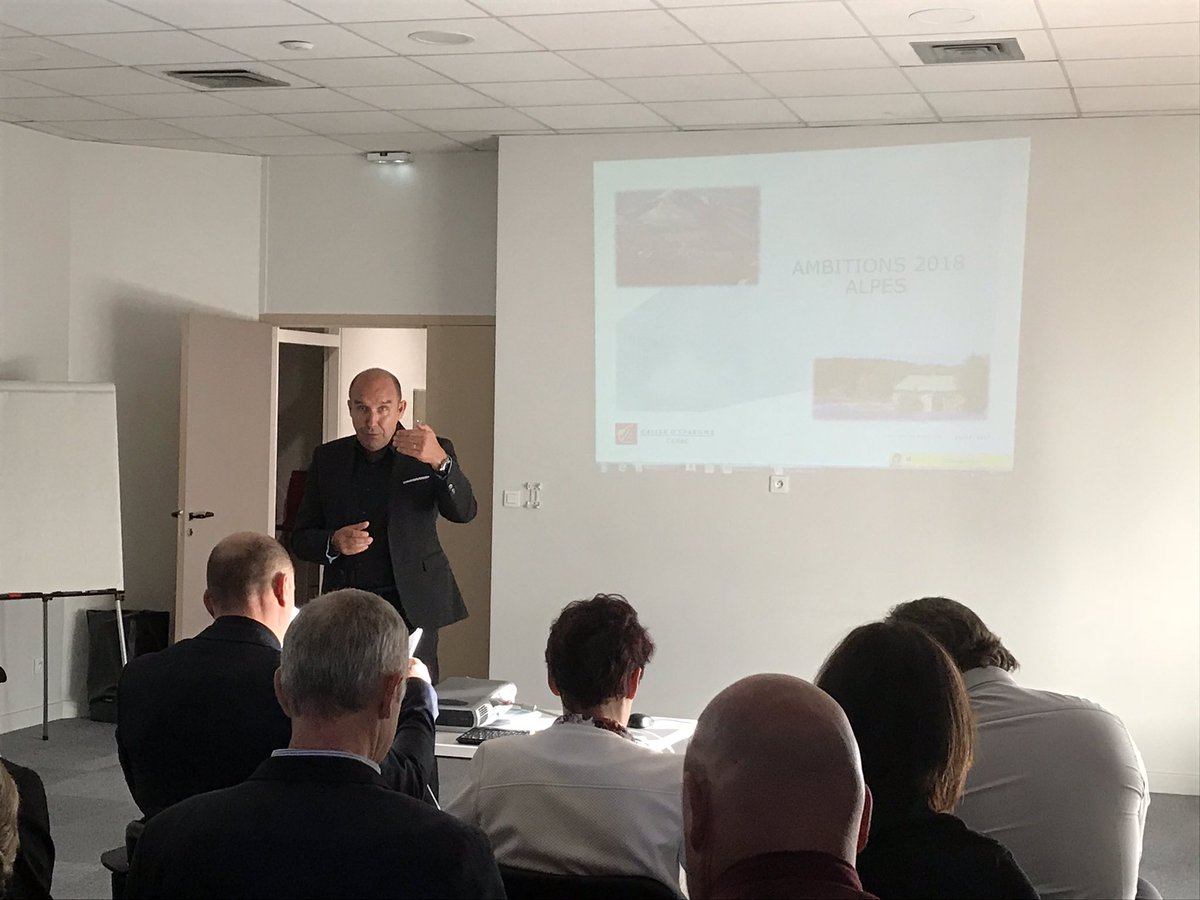pascal_bowman's tweet photo. Cepac Alpes Managers et Équipe DDER en action autour de  l’expérience client et de l’expérience collaborateur gage d’une satisfaction client optimisée.Merci à Thierry Gonzales@cepac et ses équipes de leur soutien ainsi qu’à celle d’Aline Moreau@cepac pour la couverture du jour. https://t.co/JXI028CTqF