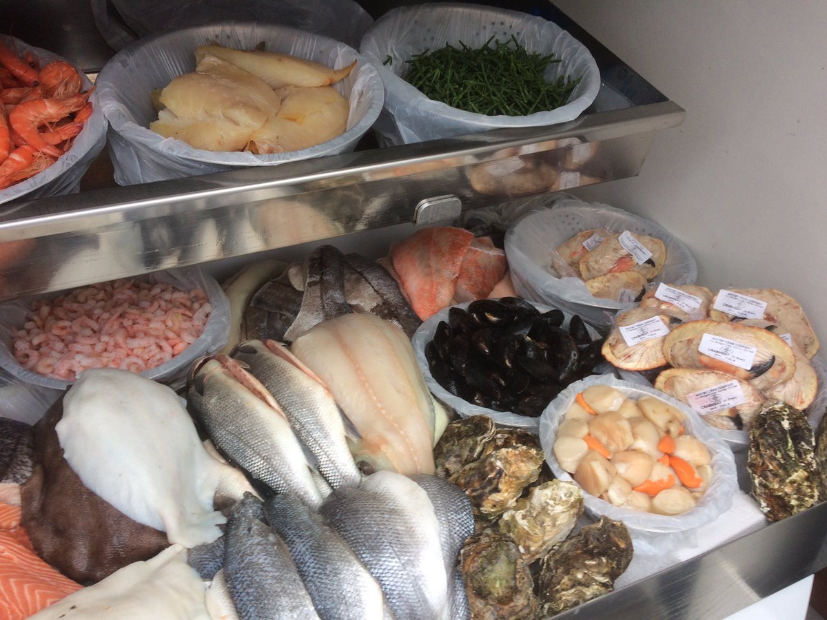 hannah_shauny's tweet photo. #Shaunsfreshfish #Crootsfarmshop #Highfieldhousefarm #Freshfishthursdays #Derbyshire #Chesterfield #Fishythursday #Iridgehay #Duffield #Littleeaton #Stanedge #Thefishman #Freshtofreeze #Fishythursday π€©π€©π€©π₯Άπ₯ΆππβοΈβοΈ https://t.co/hiVU7U153s