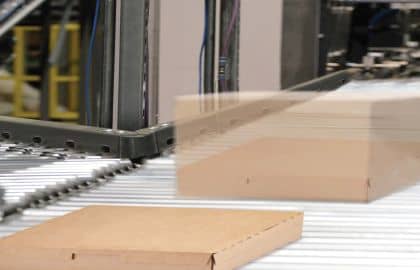 DIM_Solutions's tweet photo. Discover the systems that companies can put in place to expedite packaging measures and reduce dimensional weight costs. https://t.co/rjlGvEz4Kj https://t.co/jvhWdhILyN