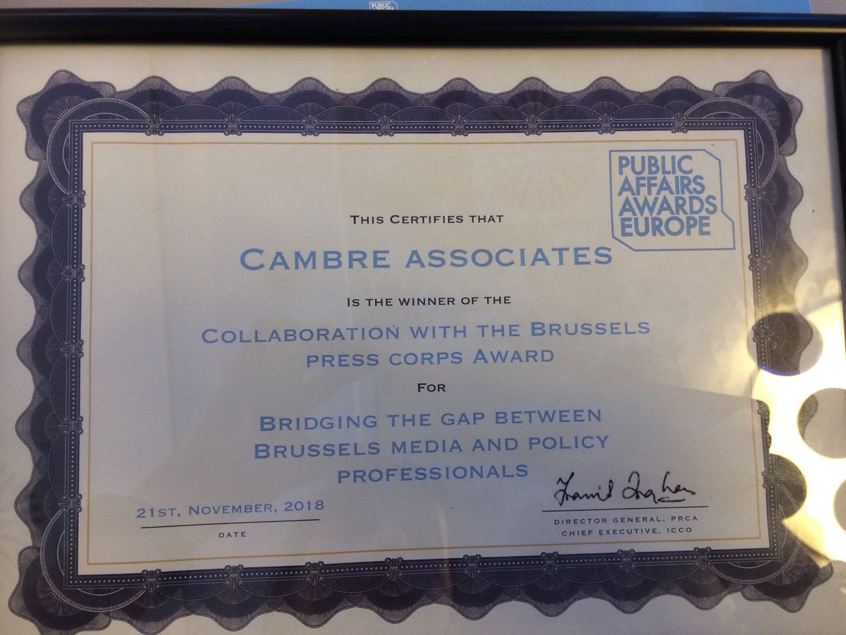 A_CMartin's tweet photo. Pour le 3e année consécutive @CambreAssoc et sa media team gagnent le prix de la collaboration avec les médias européens ! #journalisme #media #PAawardsEU https://t.co/DoF9LmGsjY