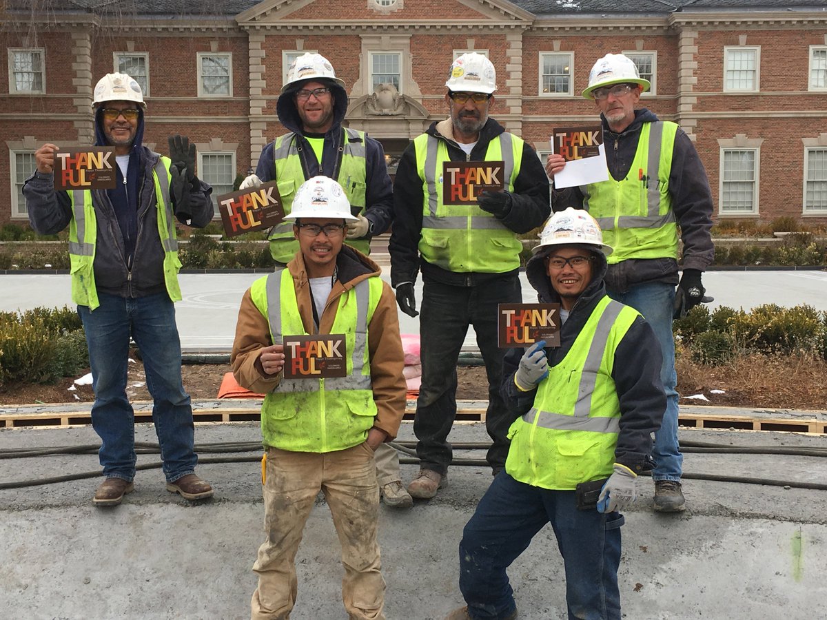 TheHardscaper's tweet photo. Happy Thanksgiving! Colorado Hardscapes is thankful for all of our employees who work so hard every day. Enjoy the holiday with your Family and Friends. Again Happy Thanksgiving! https://t.co/2h1rLuwrjx
