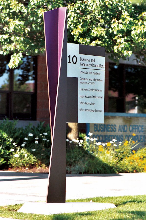 MCD_seattle's tweet photo. When @CloverParkTech mentioned that they train students to work #metal into complex shapes (for things like the aerospace manufacturing industry) we decided to develop a #design language using folded Origami-like shapes for their #wayfinding program. https://t.co/UYaACoNJ6d