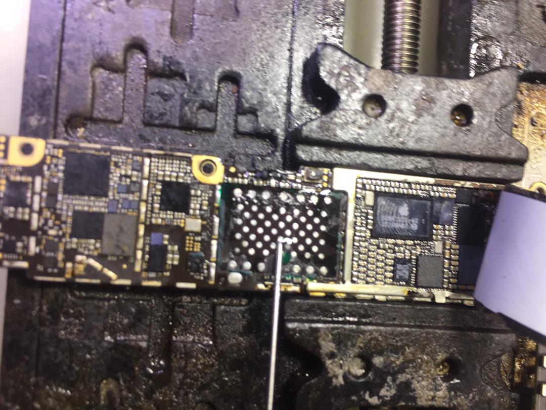 Wefixitsd Fix Error 4013 For Iphoe 6 And Upgrade The Nand To 64gb For More Information About Our Services Please Contact T Co 7p78wv8q7f Twitter