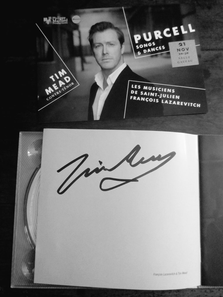 Normandie76_'s tweet image. Merci ! Thank you #timmead ! I love your voice !!! Beauté de la musique #purcell Très belle soirée !