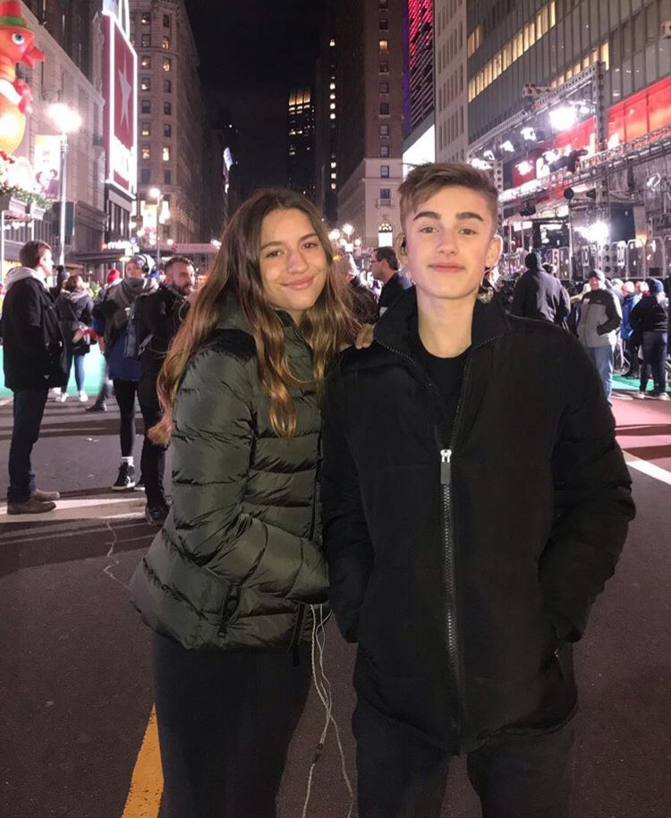 umusic's tweet photo. #Jenzie sighting in #NYC 👀😍 Who’s excited for the #MacysParade tomorrow morning?! #WhatIf @johnnyorlando @kenzieziegler https://t.co/I7CPli2Hmy