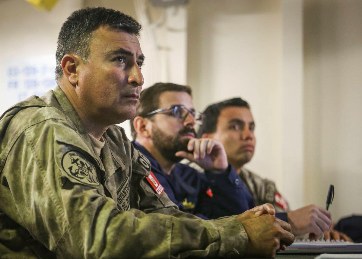 MARFORSOUTH's tweet image. . @1stMEF Marines and sailors with SPMAGTF-Peru and their @naval_peru counterparts are conducting joint planning aboard the USS Somerset to prepare for an upcoming humanitarian assistance and disaster relief exercise in Peru. 

#EnduringPromise #PromesaDuradera #MaritimeTaskForce