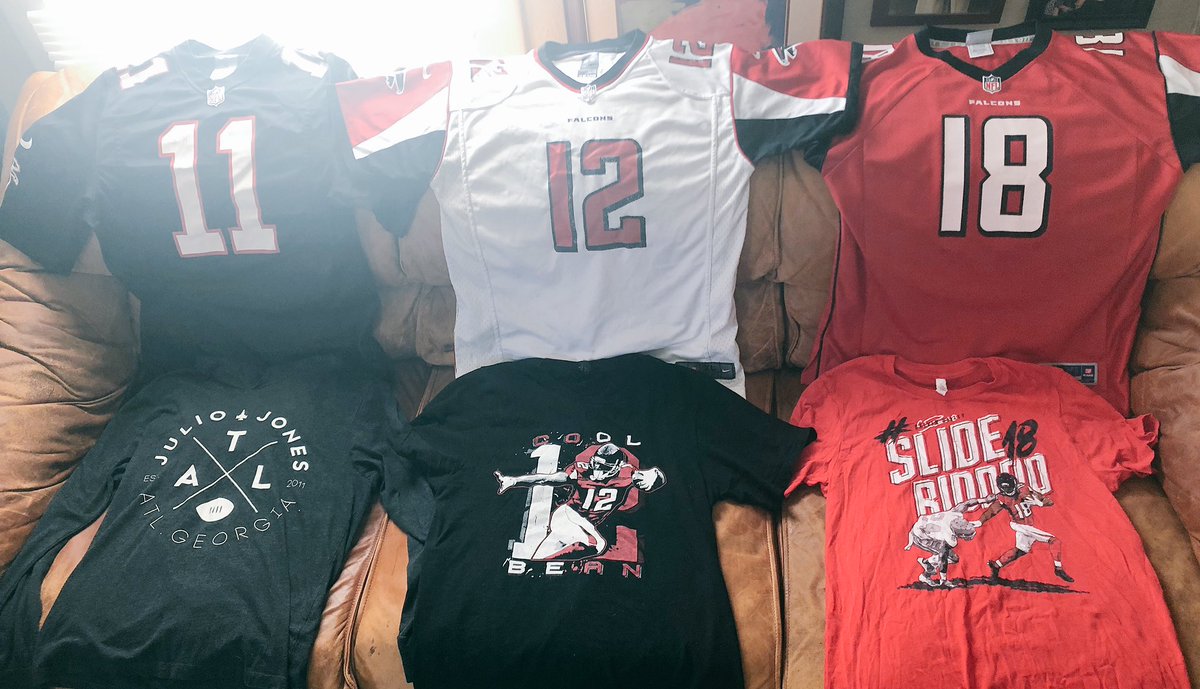 RiseUpRyanKC's tweet photo. My WRs >>>>>>>> yours WRs. #RiseUp! @juliojones_11 @Mo_12_Sanu @CalvinRidley1 #JetJones #BeanTalk #Agent12 #SlideRiddd #Falcons https://t.co/WYEpxPMSBg