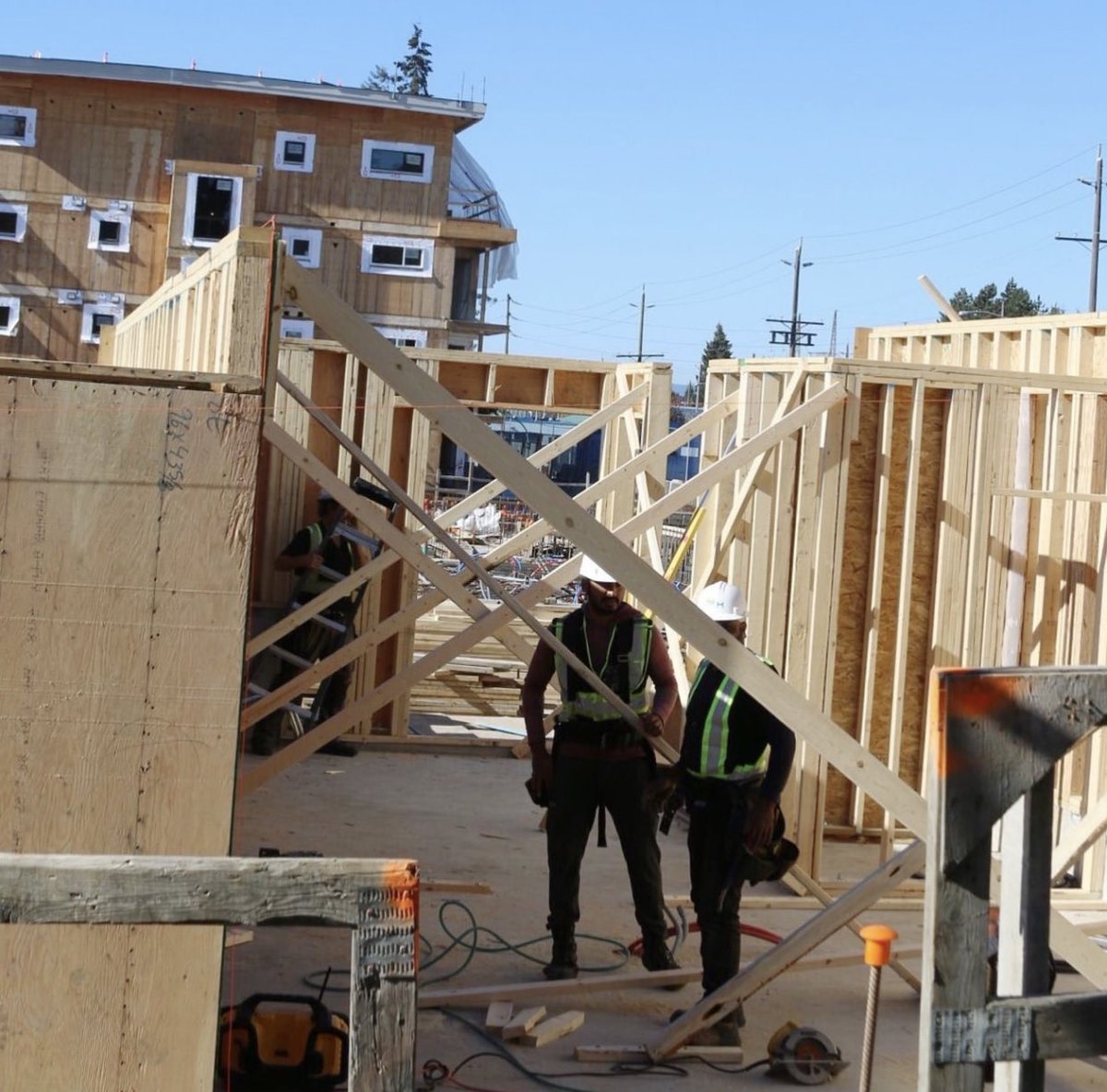 creodevelopment's tweet photo. Building a foundation for future generations. // The framing has begun on The Morrison and is moving along beautifully. We can’t wait to share more construction updates as these homes are built out. #BehindTheBuild #MeetTheMorrison https://t.co/aREn0hmZFs