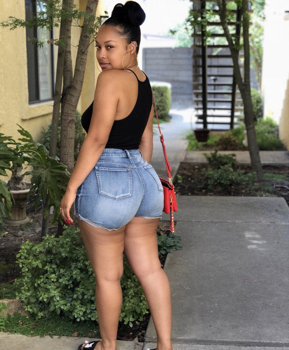 dabuttlover69's tweet photo. Happy Thicksgiving Pt4 #slimthick #slimsational #slimthickass #ilikeitsimple #nicebutt #bootylover #datbootytho #smackdat #scoopdat #thicksgiving @chocolatebooty5 @Booty_Cartel @bootyoftheday @ChroniclesBooty @Daintyweed @blackass4all @That_Phat_Ass @MightyFineAss @AssPlanet2 https://t.co/kOXDcQbRCW