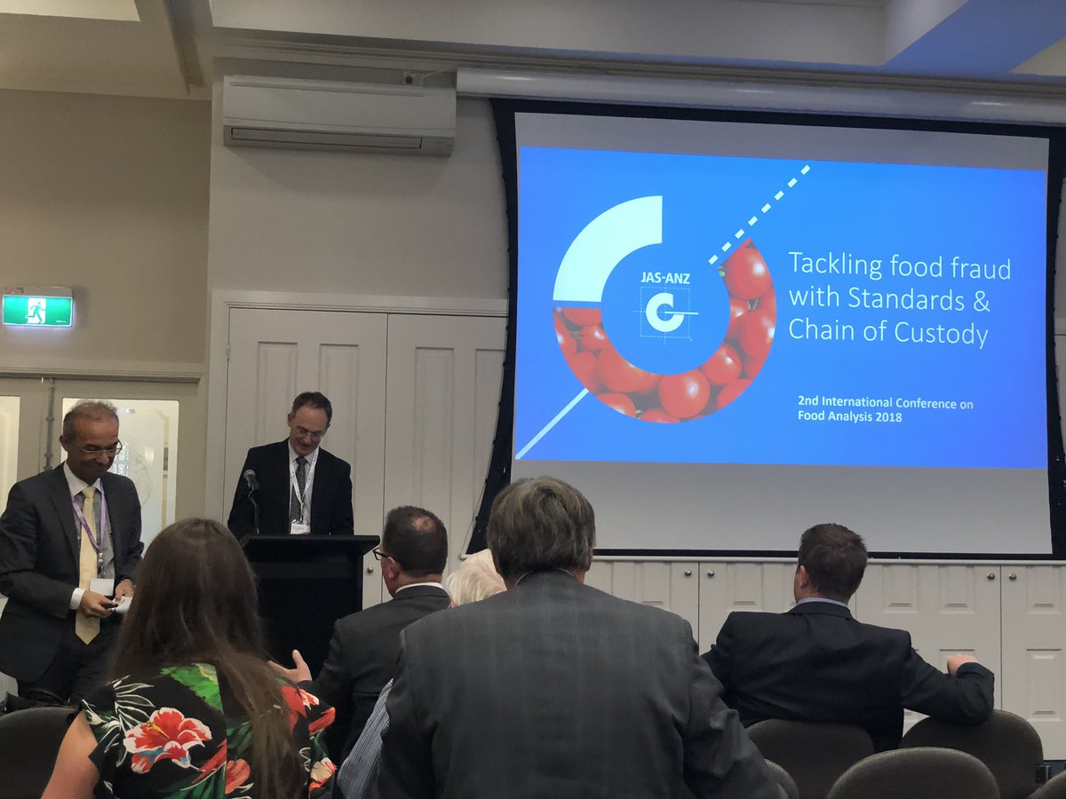 ad_rogers's tweet photo. Kim Leighton : the role of standards and a chain of custody in combating food fraud #ICFA2018 https://t.co/iJtzzh6hLX