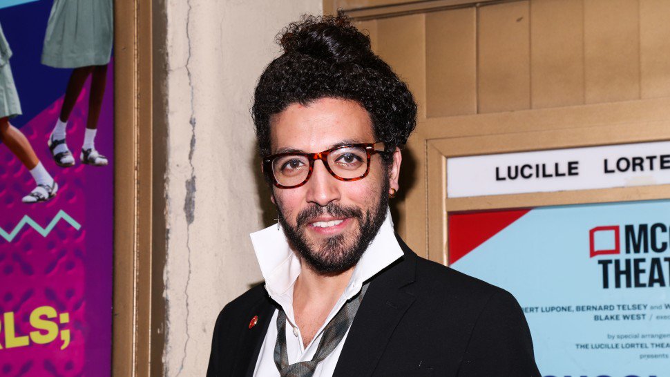 Playbill (@playbill) on Twitter photo The cast is set for the concert version of Heath Saunders' Story of Three at <a href="/TheGreenRoom42/">The Green Room 42</a>: bit.ly/cast-set-for-c… The cast is set for the concert version of Heath Saunders' Story of Three at <a href="/TheGreenRoom42/">The Green Room 42</a>: bit.ly/cast-set-for-c…