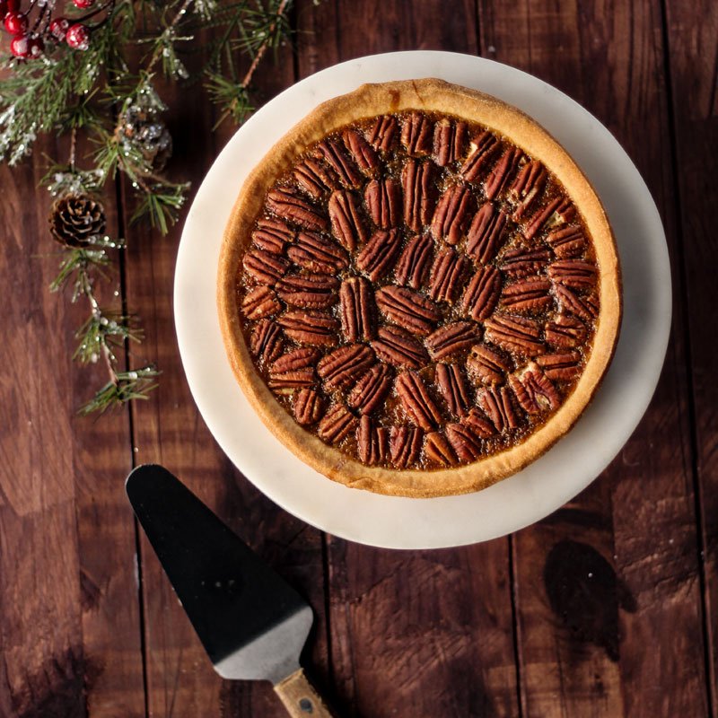 ¡Comparte el sabor de la época más linda del año! Píde tu Pecan Pie favorito a domicilio llamando al 2215-1515 si te encuentras en zona 1, 2, 4, 9, 10, 14, 15 o 16. (Monto mínimo de pedido Q.85).