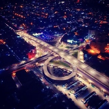 Bienvenue Au Ghana on Twitter: "[#VisitonsleGhana] La nuit, #Accra  scintille. Une capitale illuminée. Pour le plus grand plaisir de nos yeux.  https://t.co/Qgnci2p9vJ" / Twitter